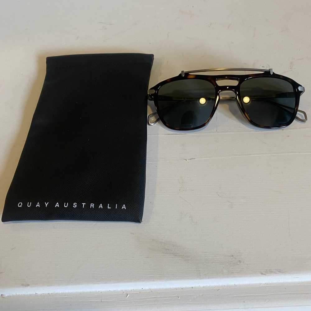 Quay Australia Polarized sunglasses